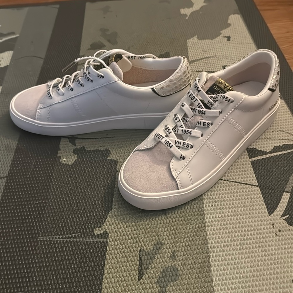 Vintage Havana sneakers